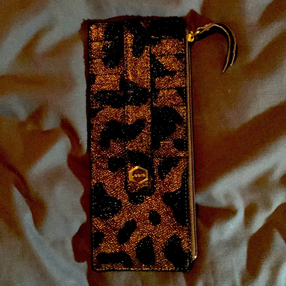 Lodis flat wallet with 8 slots for credit cards, etc.